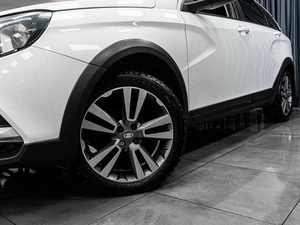 Универсал ВАЗ (LADA) Vesta Cross 2021 года, 1189000 рублей, Тюмень