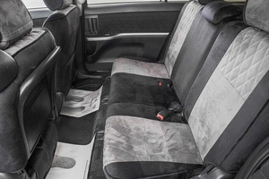 Минивэн Toyota Isis 2012 года, 1399000 рублей, Барнаул