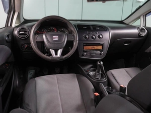 Хетчбэк SEAT Leon 2011 года, 699000 рублей, Воронеж