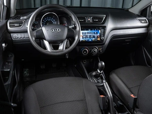 Седан Kia Rio 2012 года, 874000 рублей, Волгоград