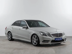 Седан Mercedes-benz E-класс 2012 года, 1700077 рублей, Москва