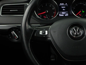 Седан Volkswagen Jetta 2016 года, 1067077 рублей, Москва