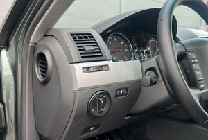 Внедорожник Volkswagen Touareg 2008 года, 925000 рублей, Солонцы