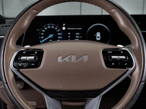 Седан Kia K8 2022 года, 4400000 рублей, Тюмень