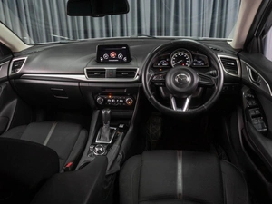 Хетчбэк Mazda Axela 2019 года, 1689000 рублей, Тюмень