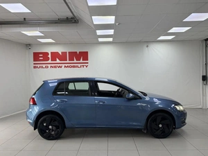 Хэтчбек Volkswagen Golf 2013 года, 1125000 рублей, Смоленск