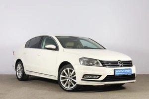 Седан Volkswagen Passat 2014 года, 1489000 рублей, Новосибирск