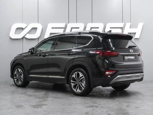 Внедорожник Hyundai Santa Fe 2018 года, 2697000 рублей, Воронеж