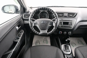 Седан Kia Rio 2017 года, 849000 рублей, Красноярск