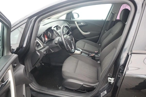 Хэтчбек 4 дв. Opel Astra 2012 года, 685000 рублей, Орёл