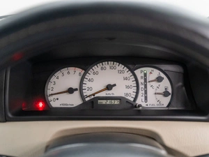 Хетчбэк Toyota Corolla 2002 года, 630000 рублей, Красноярск