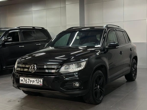 Внедорожник Volkswagen Tiguan 2013 года, 1547000 рублей, Красноярск
