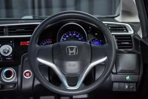Хетчбэк Honda Fit 2014 года, 887000 рублей, Красноярск