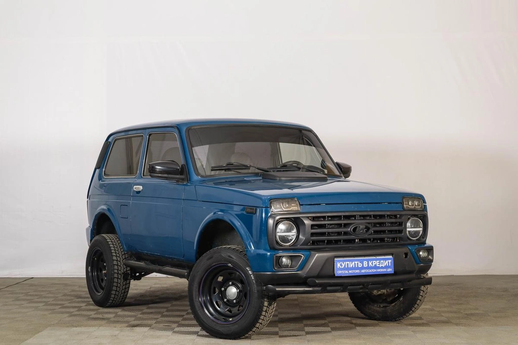 Внедорожник ВАЗ (LADA) 4x4 (Нива) 2012 года, 589000 рублей, Тюмень