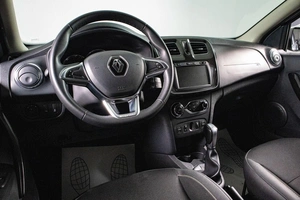 Седан Renault Logan Stepway 2020 года, 1239000 рублей, Сургут