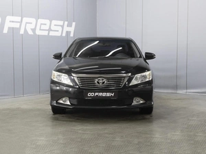 Седан Toyota Camry 2012 года, 1810000 рублей, Омск