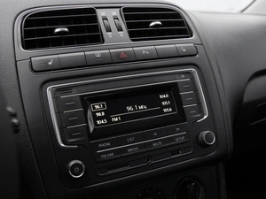 Седан Volkswagen Polo 2017 года, 1100000 рублей, Волгоград