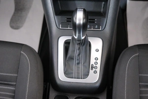Внедорожник Volkswagen Tiguan 2015 года, 1629000 рублей, Омск