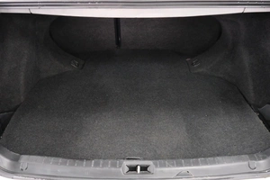 Седан Toyota Avensis 2003 года, 559000 рублей, Омск