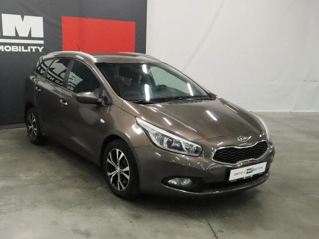 Купе Kia Ceed 2014 года, 1420000 рублей, Курск
