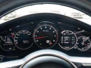 Универсал Porsche Panamera Turbo 2017 года, 7550000 рублей, Краснодар