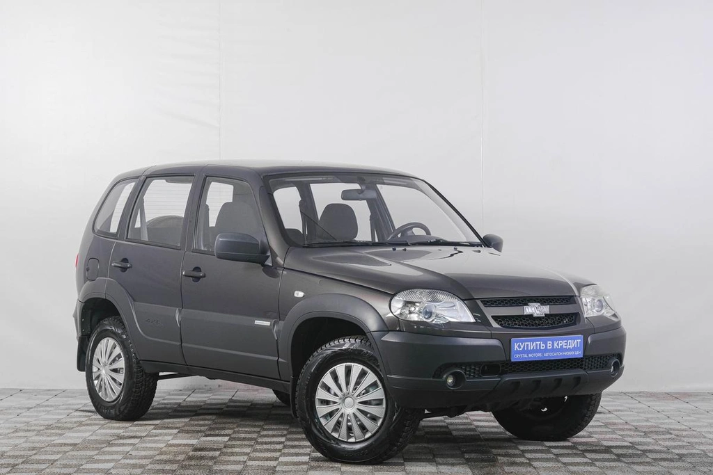 Внедорожник Chevrolet Niva 2012 года, 599000 рублей, Кемерово