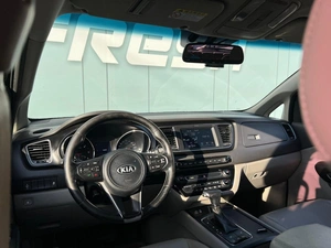 Минивэн Kia Carnival 2017 года, 2290000 рублей, Ижевск