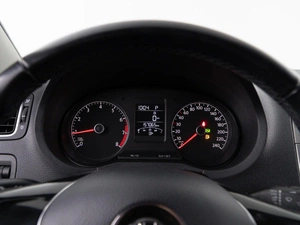 Седан Volkswagen Polo 2017 года, 1199077 рублей, Москва