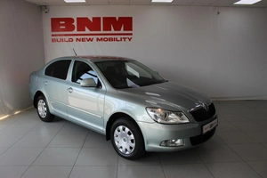 Хэтчбек Skoda Octavia 2012 года, 1050000 рублей, Смоленск