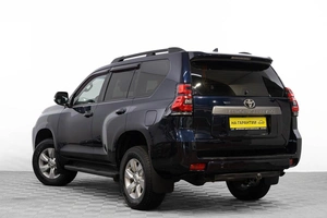 Внедорожник Toyota Land Cruiser Prado 2018 года, 4789000 рублей, Барнаул