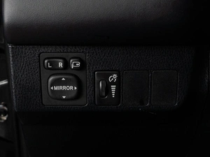 Внедорожник Toyota RAV4 2018 года, 2679000 рублей, Тюмень