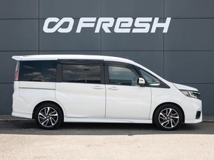 Минивэн Honda Stepwgn 2019 года, 2625000 рублей, Краснодар