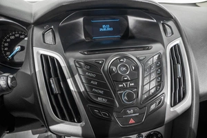 Универсал Ford Focus 2013 года, 999000 рублей, Барнаул