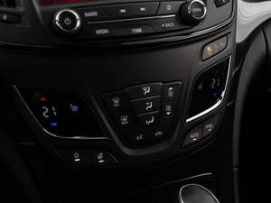 Лифтбек Opel Insignia 2014 года, 1089050 рублей, Москва