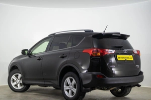 Внедорожник Toyota RAV4 2014 года, 2099000 рублей, Оренбург