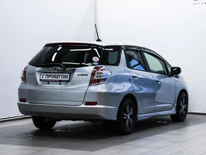 Универсал Honda Fit Shuttle 2014 года, 990000 рублей, Красноярск