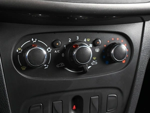 Седан Renault Logan 2020 года, 719000 рублей, Аксай