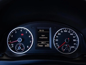 Внедорожник Volkswagen Tiguan 2013 года, 1350000 рублей, Волгоград