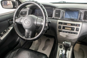 Седан Toyota Corolla 2006 года, 799000 рублей, Барнаул