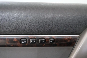 Внедорожник Toyota Land Cruiser 2010 года, 3199000 рублей, Омск