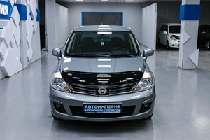 Хетчбэк Nissan Tiida 2011 года, 868000 рублей, Солонцы