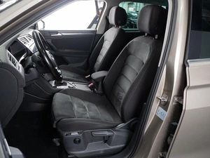 Внедорожник Volkswagen Tiguan 2020 года, 2800000 рублей, Тюмень