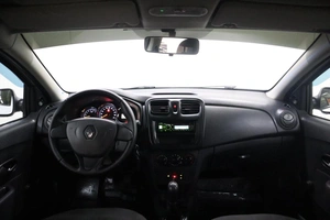 Хэтчбек Renault Sandero 2017 года, 760000 рублей, Брянск