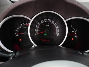 Минивэн Kia Venga 2012 года, 949000 рублей, Воронеж