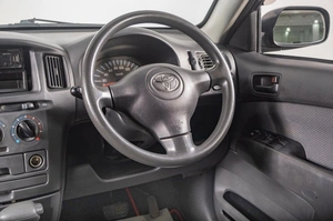 Универсал Toyota Succeed 2002 года, 449000 рублей, Томск