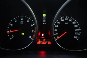 Хэтчбек Mazda 3 2010 года, 930000 рублей, Брянск
