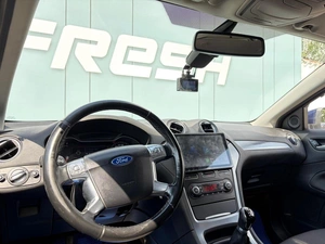 Седан Ford Mondeo 2012 года, 875000 рублей, Ижевск