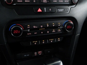 Универсал Kia Ceed 2019 года, 1900000 рублей, Москва