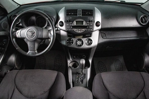 Внедорожник Toyota RAV4 2006 года, 1189000 рублей, Сургут