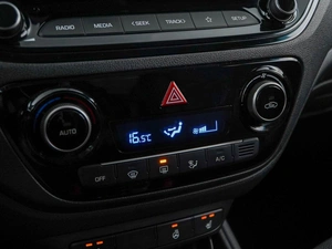 Седан Hyundai Solaris 2021 года, 1568444 рублей, Москва